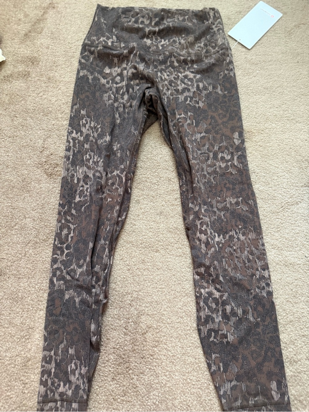 lululemon Align HR 25" High-Rise Leggings in Brown Leopard Print
